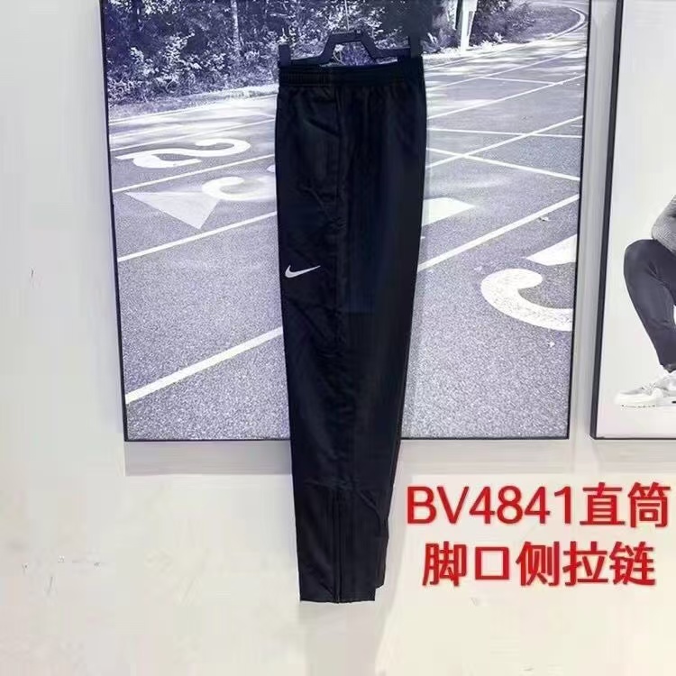 (Printed, three-label consistent side zipper, 100D woven fabric quality 1:1) The same style is now available in the counter. This season's main product, abundant supply, reliable promotion. High-end quality, immediate sale upon transfer - Image 8
